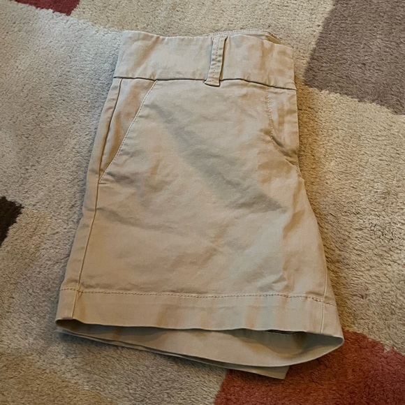 Talbots khaki Shorts - Picture 6 of 6
